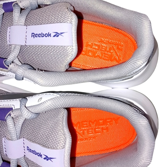 New Reebok Sneakers - Picture 6 of 6